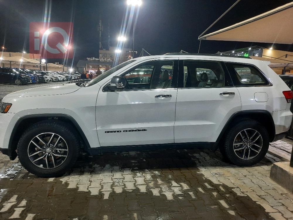 جيب جراند شيروكي